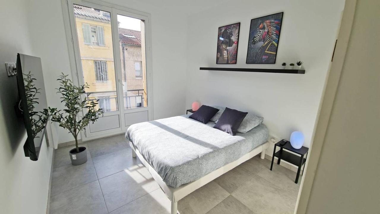 Apartment Maxbnb - T2 Balcon 50m2 - Climatise - Ouest - Toulon