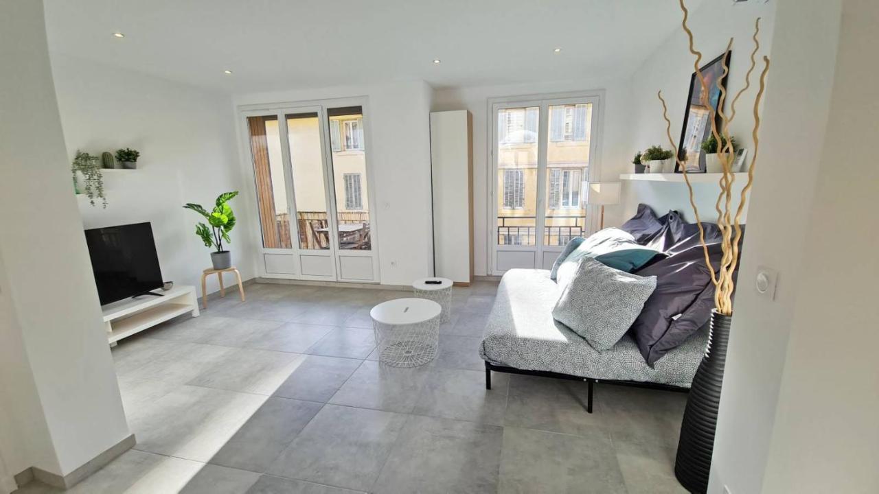 Apartment Maxbnb - T2 Balcon 50m2 - Climatise - Ouest -