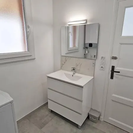MaxBnb - ISLY - T2 Balcon/clim 50m² - Ouest - Toulon Extérieur photo