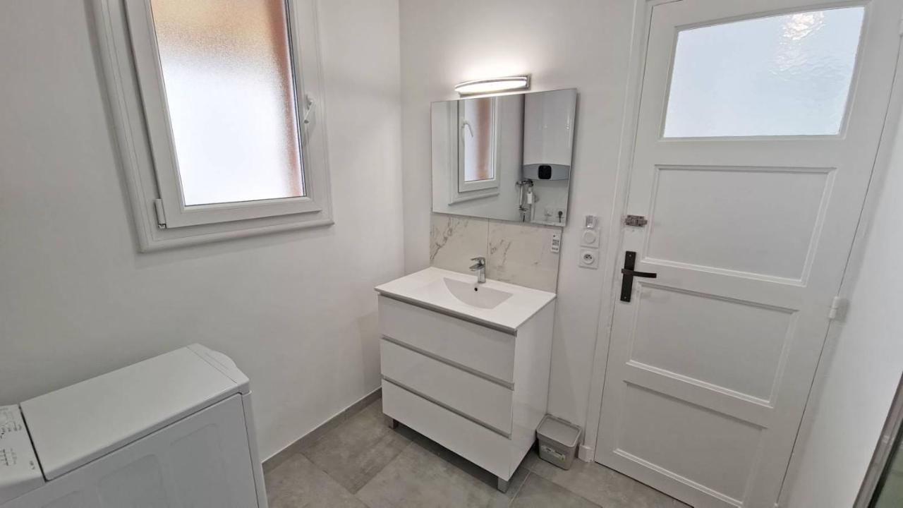 Maxbnb - T2 Balcon 50m2 - Climatise - Ouest -